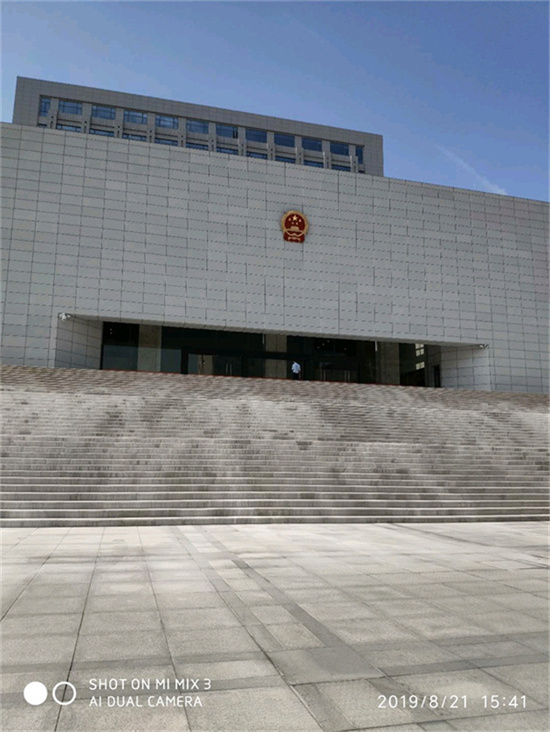 上海人工智能菜场开门迎客,闸机、智能结算台等助力“刷手”买单